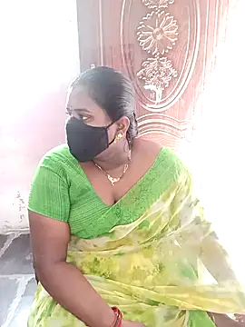 Snapshot of chubby_babitha-telugu chatting on 09-10-25, 05:06 chubby babitha-telugu online show from 09-10-25, 05:06