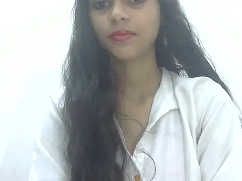 Snapshot of Saniya9B chatting on 10-13-25, 07:21 Saniya9B online show from 10-13-25, 07:21
