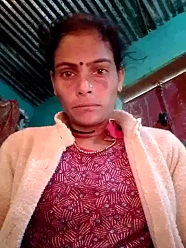 Snapshot of H_seema chatting on 02-17-26, 01:47 H seema online show from 02-17-26, 01:47