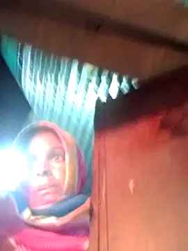 Snapshot of H_seema chatting on 02-06-26, 01:45 H seema online show from 02-06-26, 01:45