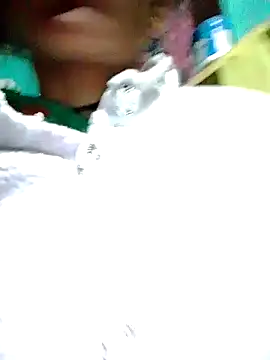 Snapshot of H_seema chatting on 02-08-26, 01:42 H seema online show from 02-08-26, 01:42