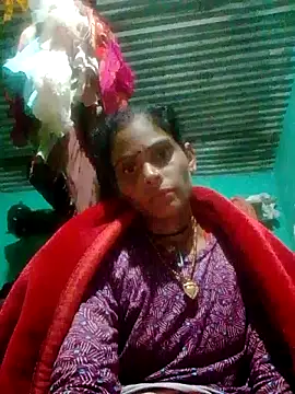 Snapshot of H_seema chatting on 02-13-26, 02:28 H seema online show from 02-13-26, 02:28