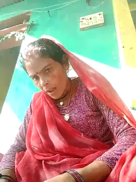 Snapshot of H_seema chatting on 02-15-26, 03:40 H seema online show from 02-15-26, 03:40