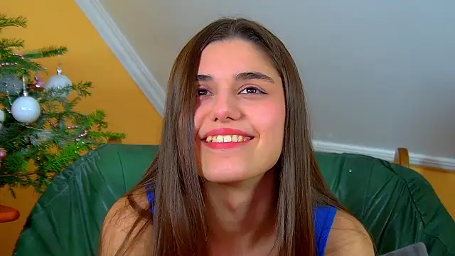 ArianaAllens online show from 12-17-25, 06:18