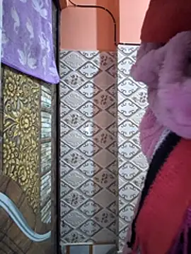 Aidakhan1212 online show from 12-19-25, 06:10