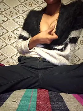 Aidakhan1212 online show from 11-28-25, 09:37