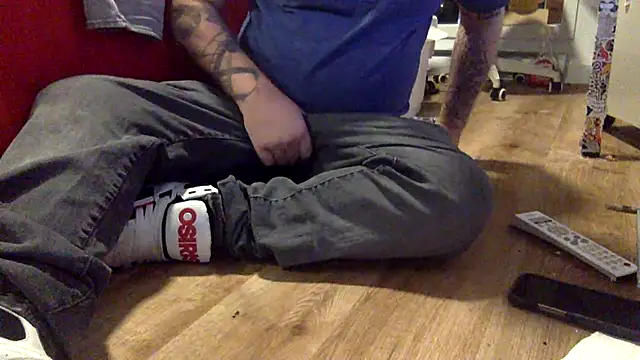 Snapshot of edger4lif3 chatting on 09-13-25, 08:09 edger4lif3 online show from 09-13-25, 08:09