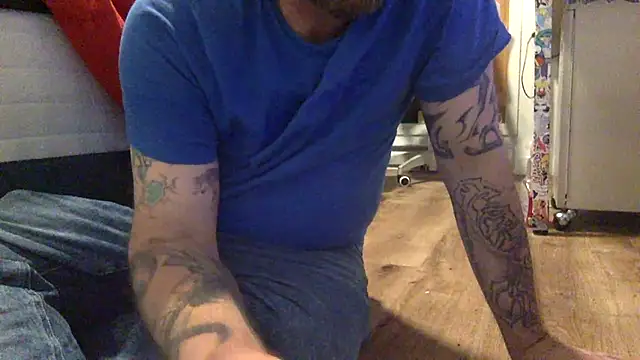 Snapshot of edger4lif3 chatting on 09-19-25, 04:27 edger4lif3 online show from 09-19-25, 04:27