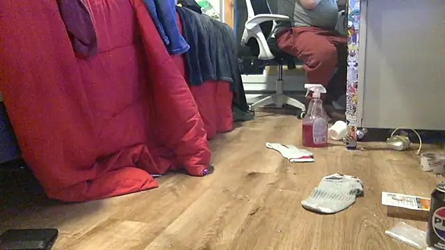 Snapshot of edger4lif3 chatting on 09-17-25, 04:09 edger4lif3 online show from 09-17-25, 04:09