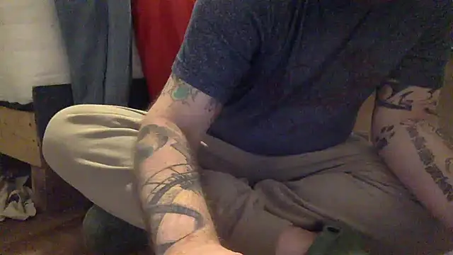 Snapshot of edger4lif3 chatting on 09-16-25, 03:46 edger4lif3 online show from 09-16-25, 03:46