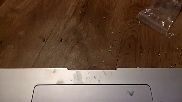 Snapshot of edger4lif3 chatting on 09-18-25, 04:15 edger4lif3 online show from 09-18-25, 04:15