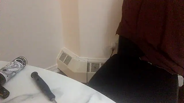 Snapshot of edger4lif3 chatting on 10-27-25, 11:00 edger4lif3 online show from 10-27-25, 11:00