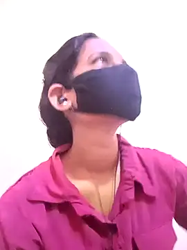 BebyDoll 143 online show from 09-19-25, 09:13