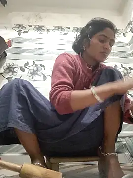 Snapshot of LUCKY_cut chatting on 02-06-26, 03:13 LUCKY cut online show from 02-06-26, 03:13