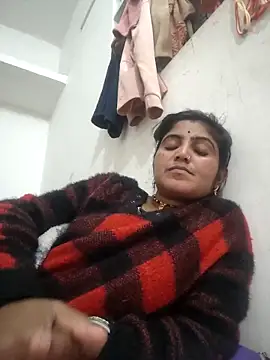 Snapshot of LUCKY_cut chatting on 02-06-26, 06:37 LUCKY cut online show from 02-06-26, 06:37