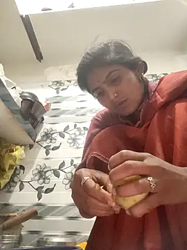 Snapshot of LUCKY_cut chatting on 02-09-26, 02:42 LUCKY cut online show from 02-09-26, 02:42