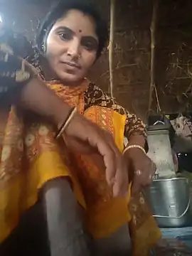 LUCKY cut online show from 11-22-25, 03:05