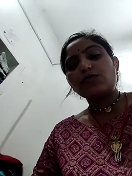 LUCKY cut online show from 07-24-26, 03:13
