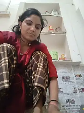 LUCKY cut online show from 07-29-26, 02:00