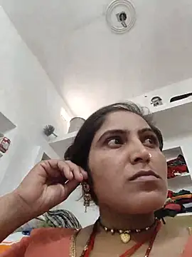 LUCKY cut online show from 06-28-26, 03:57