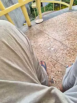 Snapshot of kkkk1882 chatting on 10-08-25, 02:24 kkkk1882 online show from 10-08-25, 02:24