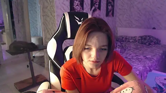 Kitti study online show from 09-24-25, 04:19