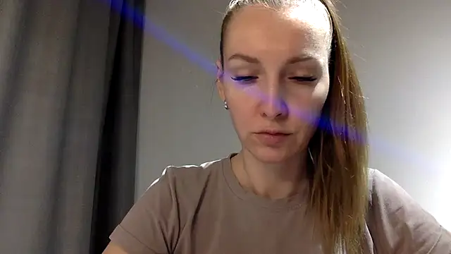 Varnyx online show from 11-25-25, 07:14