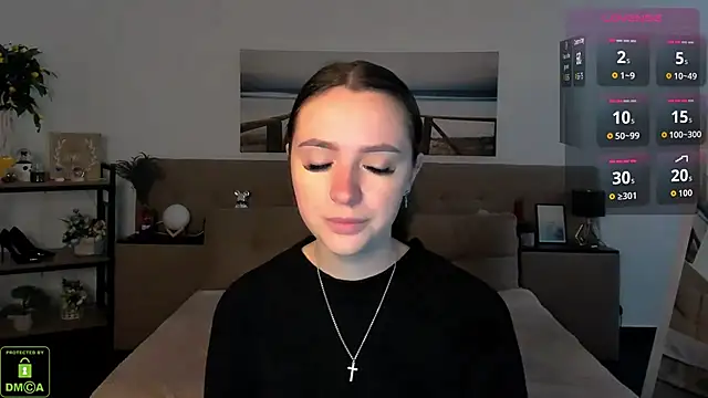 Snapshot of WildHoneyXO chatting on 09-27-25, 05:35 WildHoneyXO online show from 09-27-25, 05:35