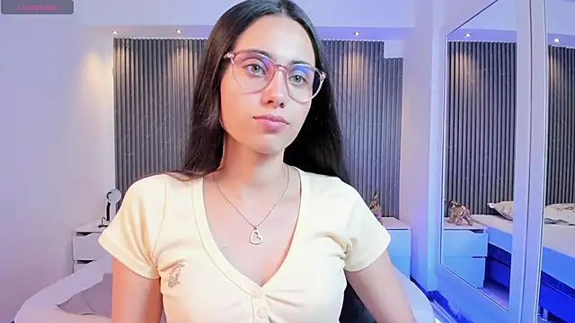 Snapshot of sofiapalacioss chatting on 02-28-26, 07:46 sofiapalacioss online show from 02-28-26, 07:46