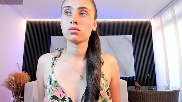 sofiapalacioss online show from 11-21-25, 07:13