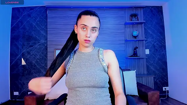 sofiapalacioss online show from 10-22-25, 07:02