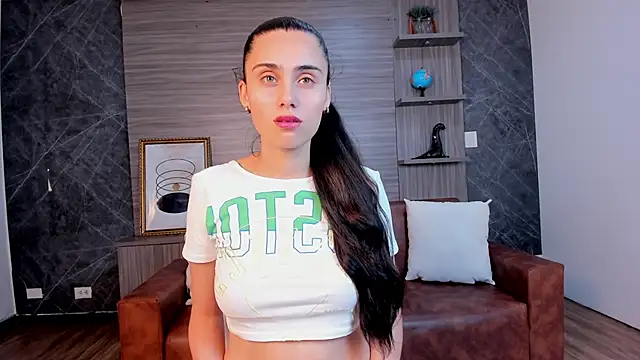 sofiapalacioss online show from 10-01-25, 07:29