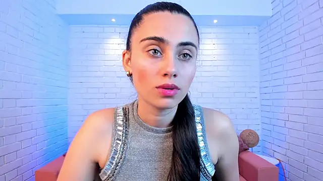 sofiapalacioss online show from 09-13-25, 05:02