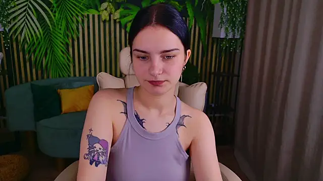 Snapshot of Angel_Braun chatting on 09-30-25, 10:10 Angel Braun online show from 09-30-25, 10:10