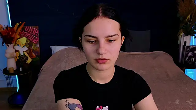 Snapshot of Angel_Braun chatting on 09-17-25, 10:06 Angel Braun online show from 09-17-25, 10:06