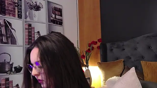 Snapshot of Mia_Swano chatting on 10-17-25, 09:38 Mia Swano online show from 10-17-25, 09:38