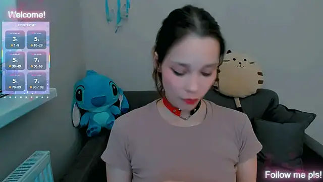 Kitten Alissa online show from 05-24-26, 08:31