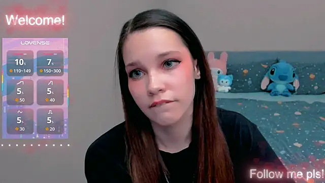 Kitten Alissa online show from 05-10-26, 02:41