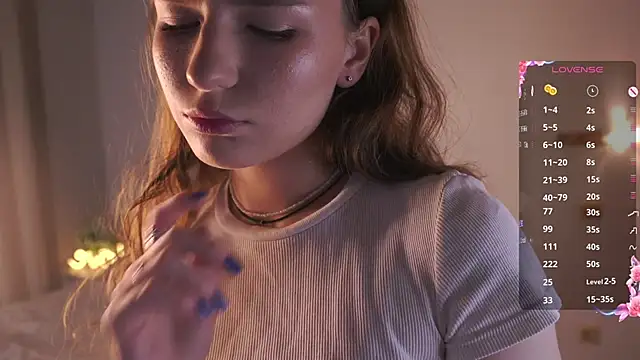 Snapshot of WilleneDelio chatting on 09-28-25, 08:54 WilleneDelio online show from 09-28-25, 08:54