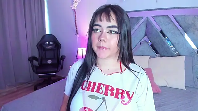 jasmincollin  online show from 03-08-26, 08:01