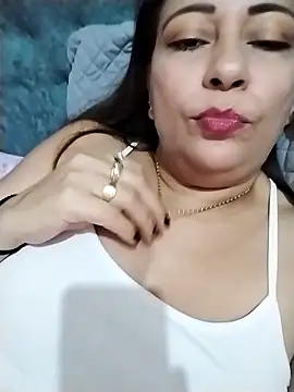 Snapshot of _tetas_92 chatting on 10-11-25, 12:17  tetas 92 online show from 10-11-25, 12:17