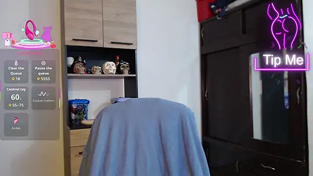 Terra29  online show from 10-21-25, 02:55