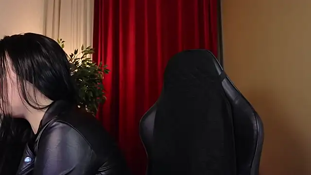 Jolie Orchid online show from 12-04-25, 12:26