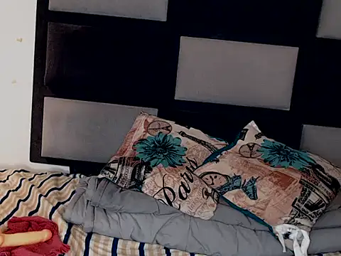 Freaky-boobs online show from 09-20-25, 08:41