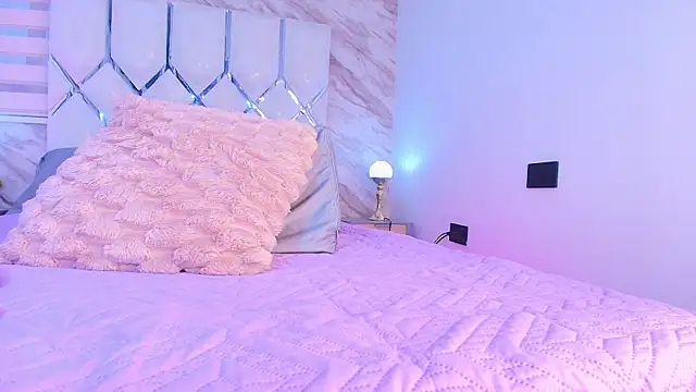 collet 1 online show from 11-26-25, 11:54