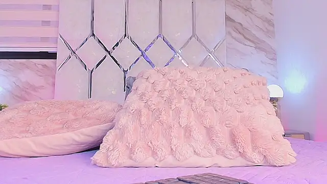 collet 1 online show from 12-03-25, 11:53