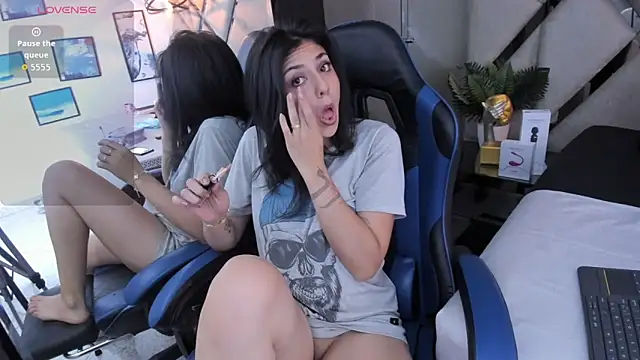 Ely09  online show from 04-11-26, 09:29