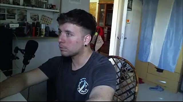 ferrari1996 online show from 09-09-25, 06:06