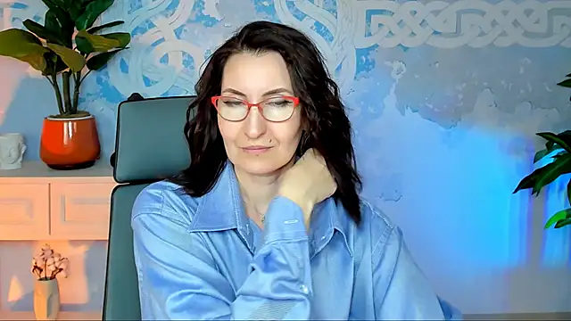 UnaTerra online show from 10-19-25, 05:21