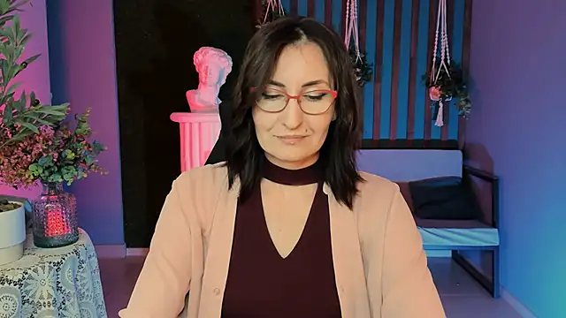 UnaTerra online show from 09-13-25, 05:51